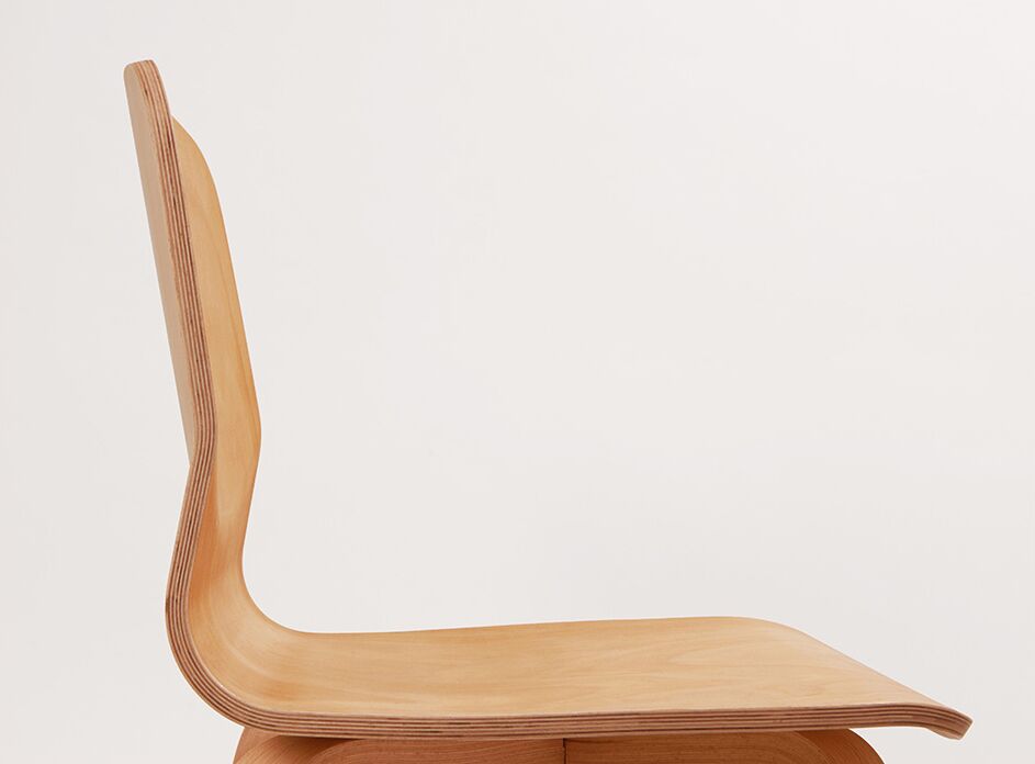 Стул FIKA 2D Curved Wood Lounge Chair