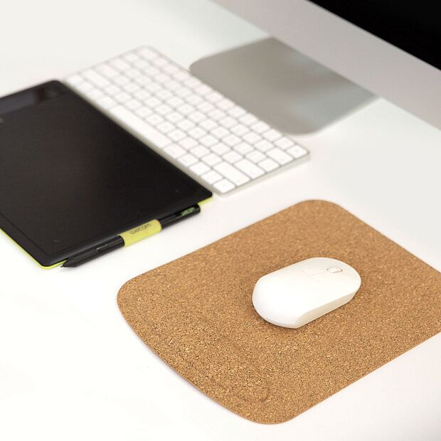 Xiaomi Acorn Natural Cork Wrist Support Mouse Pad (Brown) - 3