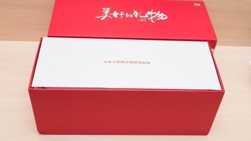 Колонка Xiaomi Mi Internet Speaker как лежит в коробке Колонка Xiaomi Mi Internet Speaker как лежит в коробке