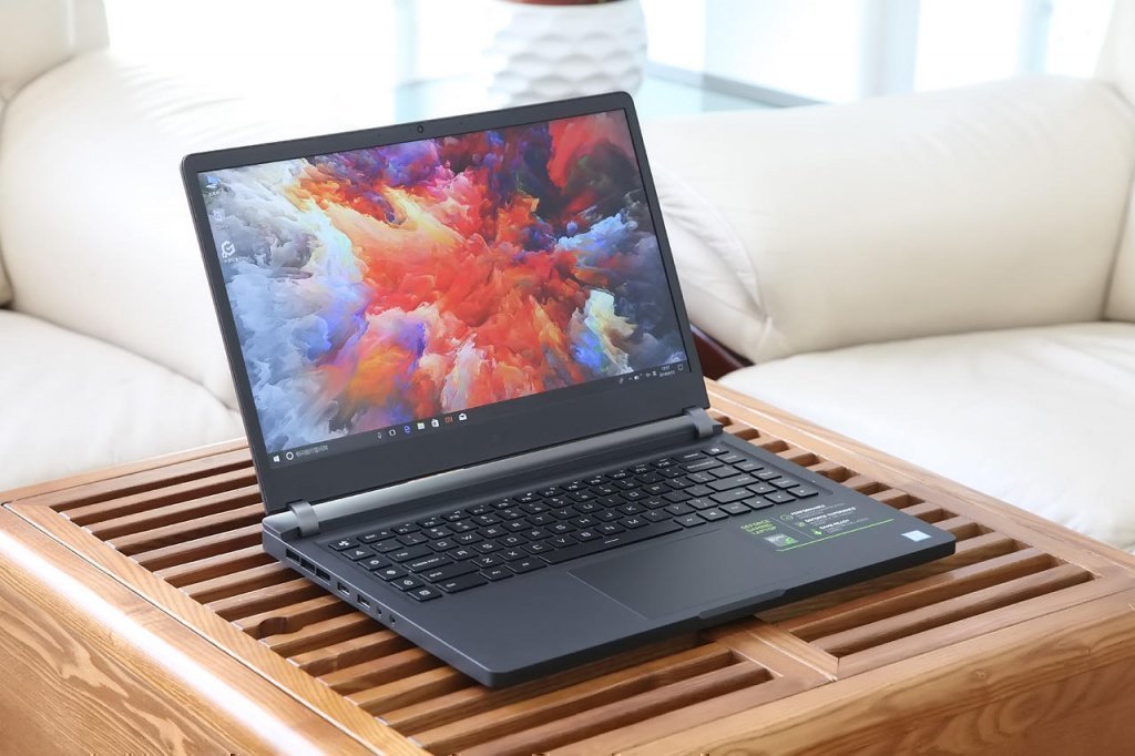 Внешний вид игрового ноутбука Xiaomi Mi Gaming Laptop Внешний вид игрового ноутбука Xiaomi Mi Gaming Laptop