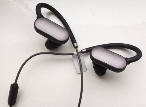 Дизайн Xiaomi Mi Sport Bluetooth Mini Внешний вид Xiaomi Mi Sport Bluetooth Mini