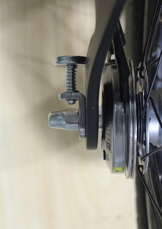 Защита «звездочек» электровелосипеда Xiaomi Mijia QiCycle Folding Electric Bike Защитный короб для «звездочек» электровелосипеда Xiaomi Mijia QiCycle Folding Electric Bike)